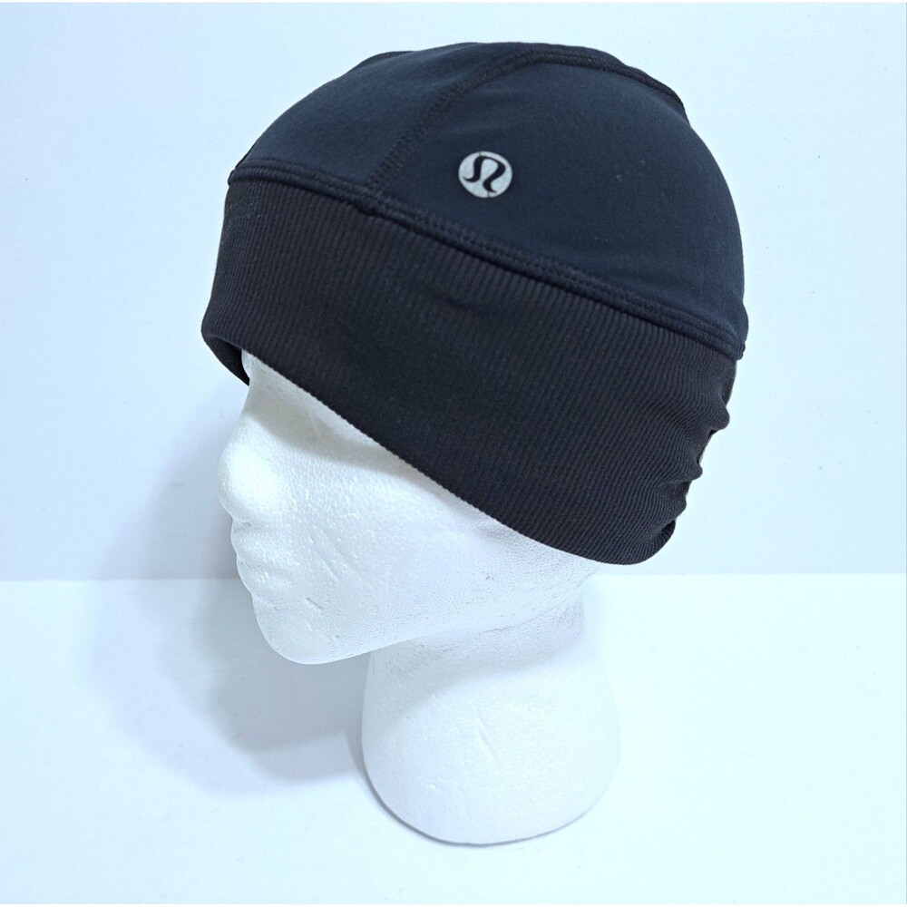 Lululemon Hat Skull Cap Black Reflective Ponytail Brisk Run Toque Beanie